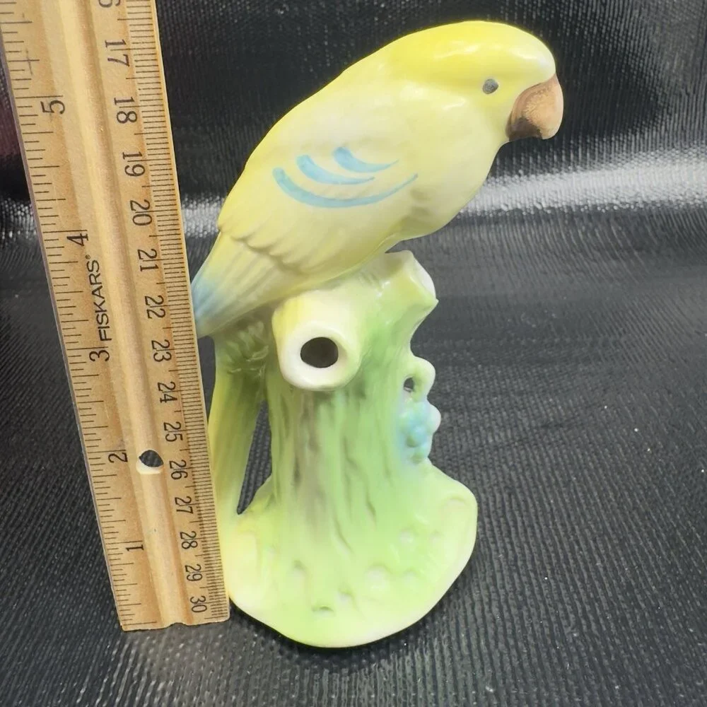 Vintage Czech Pottery Parrot Bird Vase Flower Frog Porcelain Figurine Rattles - Picture 6 of 9